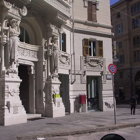 Soana Affittacamere 2*