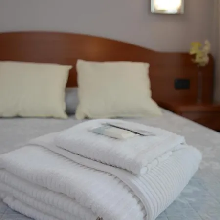 Affittacamere Soana 2*