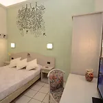 Soana Vendégház Genova